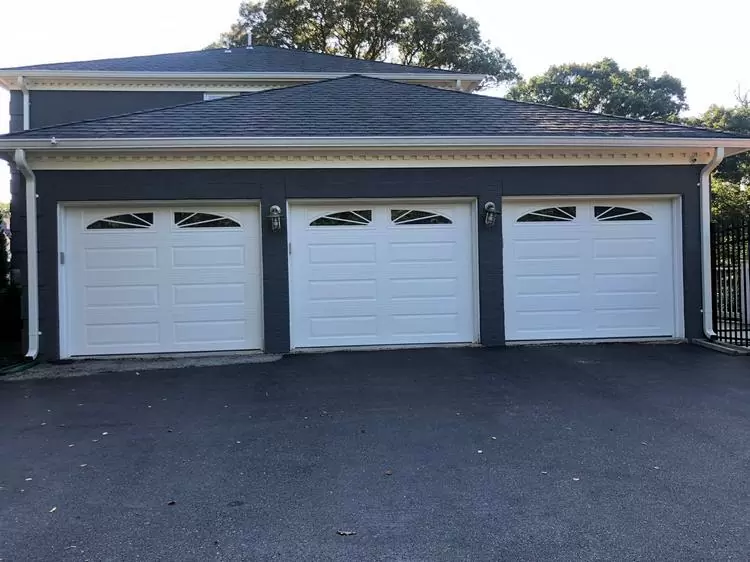 Garage Door Repair and Installation in Glenwood, MD