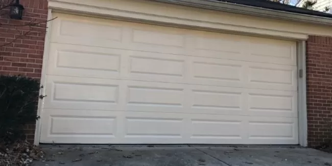 How to Change the Battery in your Garage Door Opener
